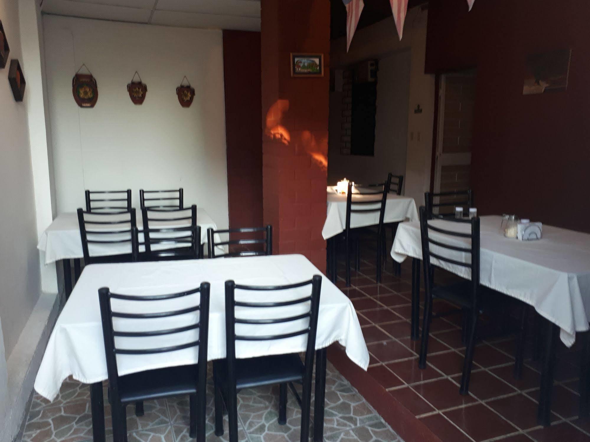 Hotel San Jose De La Montana San Salvador Esterno foto
